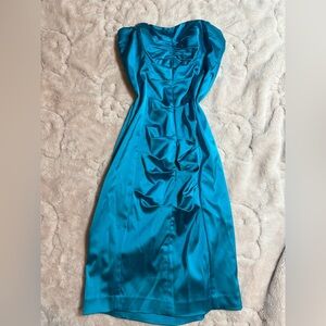 Vintage cache strapless Elegant Blue Satin Dress